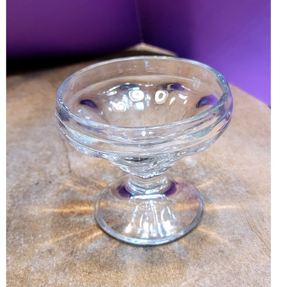 Vintage Style Clear Glass Footed Dessert Bowls Set of 9 Ice Cream Sundae Cups - Picture 13 of 16